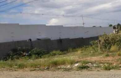 Imagem: A casa possui 1 Dormitório, 1 Banheiro, 10-0m² de Área e