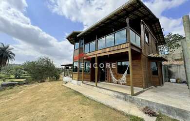 Imagem: A fazenda possui 180m² de Área e está localizado em Solar