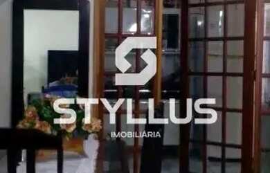 Imagem: A casa à venda possui 3 Dormitórios, 3 Banheiros, 2 Vagas