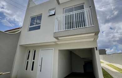 Imagem: A casa em condomínio possui 3 Dormitórios, 2 Vagas na garagem