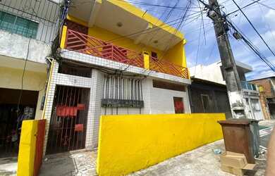 Imagem: O apartamento possui 1 Dormitório, 1 Banheiro, 35m² de Área