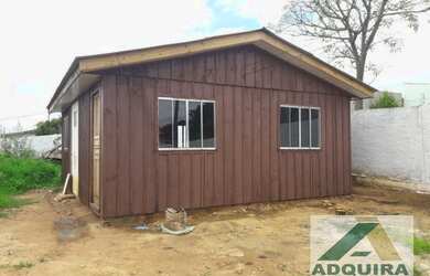 Imagem: A casa possui 2 Dormitórios, 1 Banheiro, 50m² de Área e