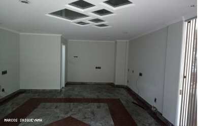 Imagem: O depósito possui 2 Vagas na garagem, 39m² de Área e está