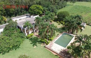 Imagem 1: Residencial - Guacuri. Piscina, Varanda, Guarda roupaeLareira