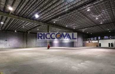 Imagem: O depósito possui 1.250m² de Área e está localizado em