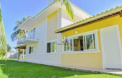 Imagem: A casa possui 5 Dormitórios, 2 Banheiros, 4 Vagas na garagem