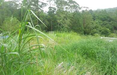 Imagem: O terreno possui 834m² de Área e está localizado em Jardim