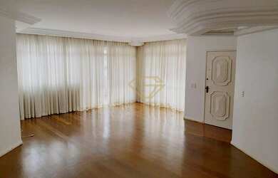 Imagem: O apartamento possui 5 Dormitórios, 4 Banheiros, 2 Vagas na