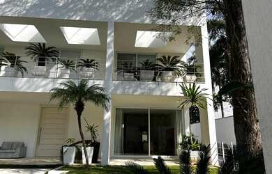 Imagem 1: Casa Jd América - local nobre- aluguel ou venda possui 850 metros quadrados com 3 quartos