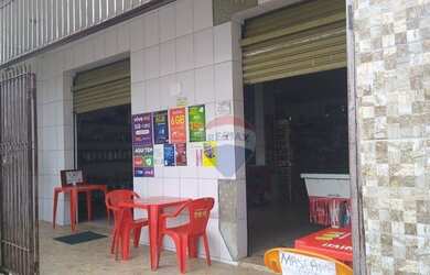 Imagem 9: Sobrado com casa no piso superior e salão no piso inferior à venda por...