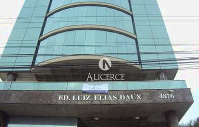 Imagem: O depósito possui 1 Vaga na garagem, 38m² de Área e está