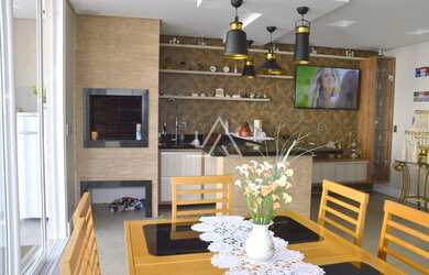 Imagem 13: CASA NO BAIRRO CARMEM. Piscina, Churrasqueira, 289m² de Áreae2 Vagas...