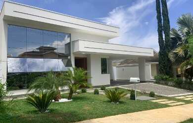 Imagem: A casa em condomínio possui 4 Dormitórios, 5 Banheiros, 4