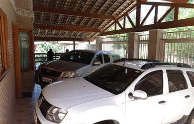 Imagem 15: Casa de vila para venda possui 415 metros quadrados com 5 quartos