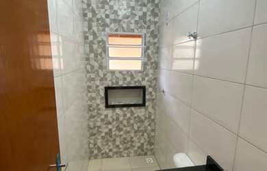 Imagem 8: ACEITA FGTS - Casa com churrasqueira e piscina LEIA A DESCRIÇÃO COM...