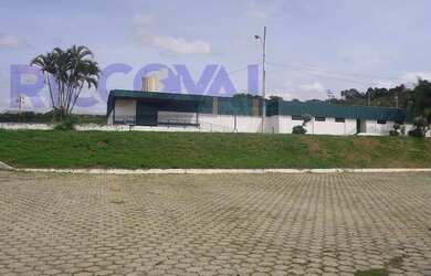 Imagem: O depósito possui 2.240m² de Área e está localizado em