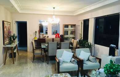 Imagem 4: Apartamento para venda possui 258 metros quadrados com 4 suítes em Horto Florestal - Salva