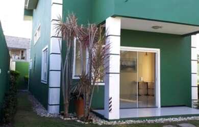 Imagem: A casa em condomínio possui 3 Dormitórios, 3 Banheiros, 2