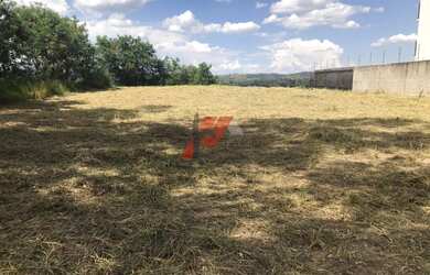 Imagem: O terreno possui 1.000m² de Área e está localizado em Pinheirinho