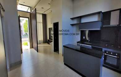 Imagem: A casa em condomínio possui 4 Dormitórios, 4 Banheiros, 2