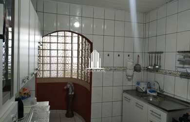 Imagem 7: MARAVILHOSA CASA A 300 METROS DO METRO CAPÃO REDONDO