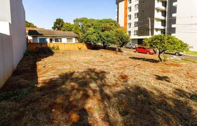 Imagem: O terreno possui 485m² de Área, Imóvel novo e está localizado