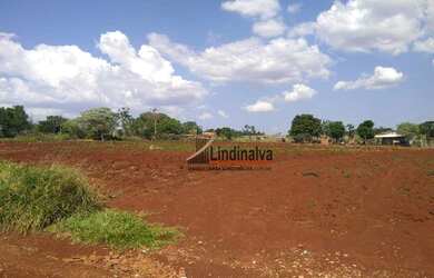 Imagem: O terreno possui 5.000m² de Área e está localizado em Santa