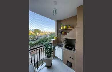 Imagem: O apartamento possui 2 Dormitórios, 2 Banheiros, 1 Vaga na