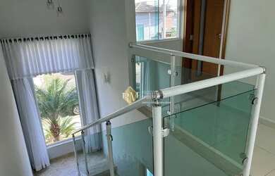 Imagem 13: Bela casa com ótima iluminação e ventilação disponível para locação...