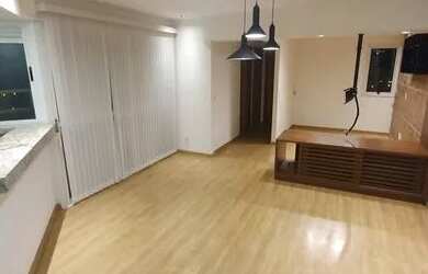 Imagem: O apartamento possui 2 Dormitórios, 2 Banheiros, 2 Vagas na