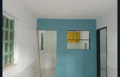 Imagem: A casa possui 1 Dormitório, 1 Banheiro, 40m² de Área e está