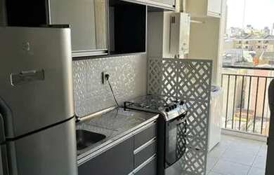 Imagem: O apartamento possui 2 Dormitórios, 1 Banheiro, 1 Vaga na garagem