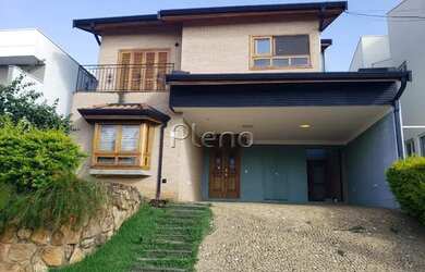 Imagem 2: Venda Casa com 249,80 metroQuadrado, 3 dormitório s , 1 vaga s . Swiss...