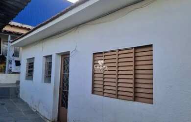 Imagem: A casa possui 1 Dormitório, 1 Banheiro, 35m² de Área e está