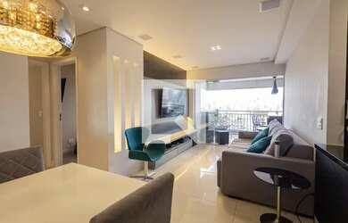 Imagem: O apartamento possui 2 Dormitórios, 2 Banheiros, 2 Vagas na