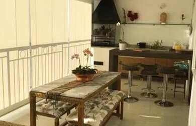 Imagem: O apartamento possui 4 Dormitórios, 5 Banheiros, 4 Vagas na