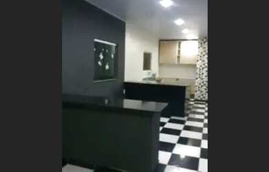 Imagem: A casa possui 3 Dormitórios, 2 Banheiros, 1 Vaga na garagem