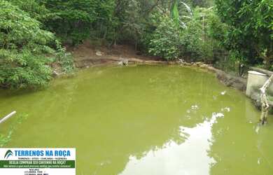 Imagem: A chácara possui 4000m² de Área e está localizado em Centro