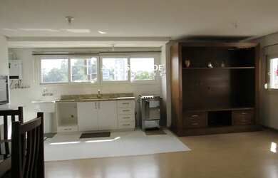 Imagem: O apartamento possui 2 Dormitórios, 1 Banheiro, 2 Vagas na