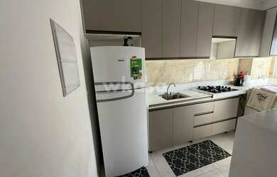 Imagem: O apartamento possui 3 Dormitórios, 1 Banheiro, 1 Vaga na garagem