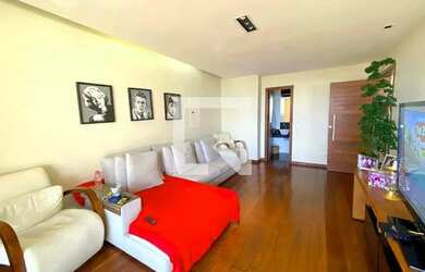 Imagem 9: Casa à Venda - Mangabeiras, 3 Quartos, 720 m2