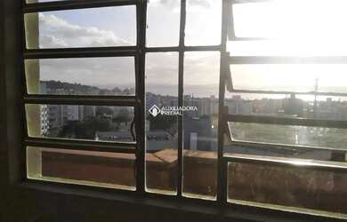 Imagem 14: Apartamento com 2 quartos para alugar no bairro Camaquã