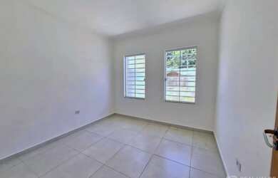 Imagem 8: Casa com 03 Dormitórios para Locação no Bairro Greenfield em Fazenda...