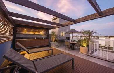 Imagem: O apartamento possui 3 Dormitórios, 2 Banheiros, 2 Vagas na