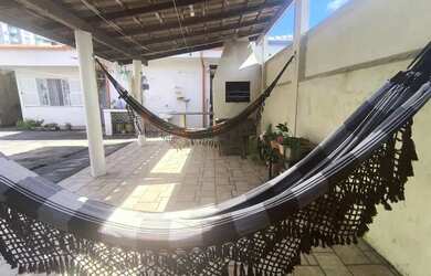 Imagem: A casa possui 3 Dormitórios, 3 Banheiros, 153m² de Área e