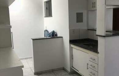 Imagem: A kitnet possui 1 Dormitório e 1 Vaga na garagem e está localizado