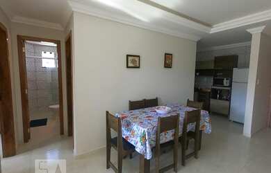 Imagem: A casa possui 2 Dormitórios, 2 Banheiros, 1 Vaga na garagem