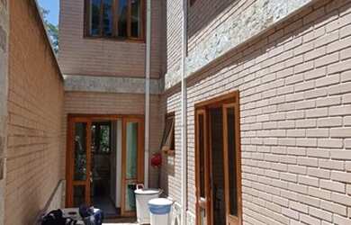 Imagem 16: Casa de vila para venda possui 415 metros quadrados com 5 quartos