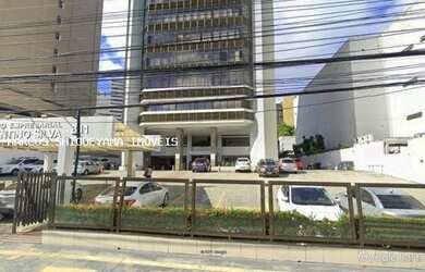 Imagem: O depósito possui 1 Vaga na garagem e 33m² de Área e está