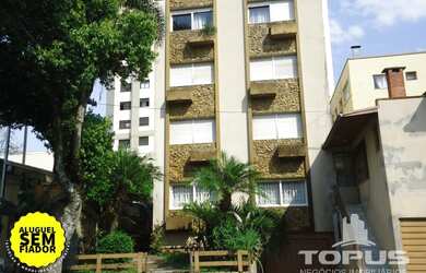 Imagem: O apartamento possui 3 Dormitórios, 1 Banheiro, 1 Vaga na garagem